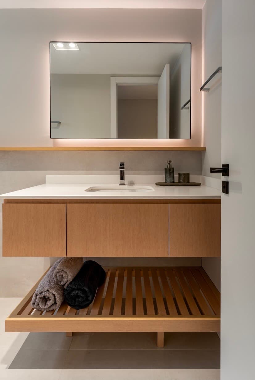 Ambiente residencial executado pela Benditta — Linha Essencial